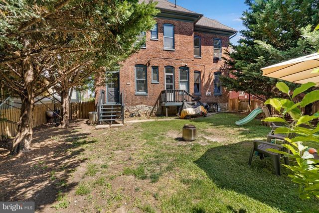 525 N LOCUST ST, Hagerstown, MD 21740