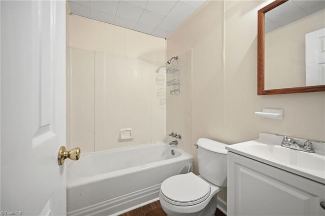 221 Dan Valley Road, Mayodan, NC 27027