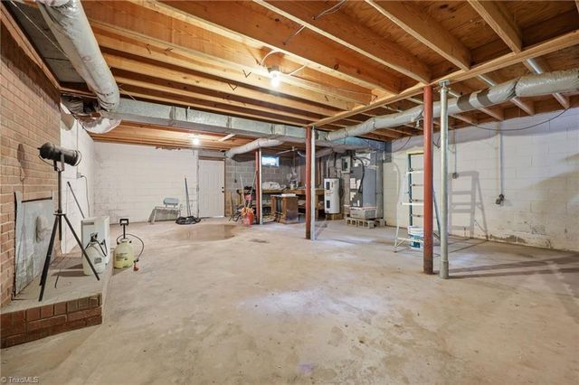 221 Dan Valley Road, Mayodan, NC 27027