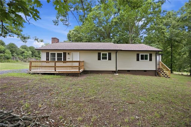 221 Dan Valley Road, Mayodan, NC 27027