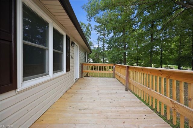 221 Dan Valley Road, Mayodan, NC 27027