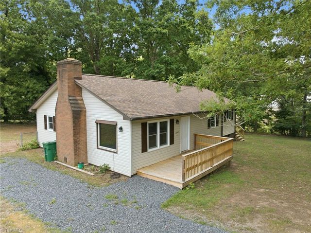 221 Dan Valley Road, Mayodan, NC 27027