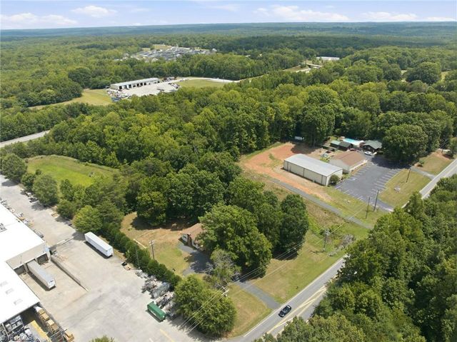 221 Dan Valley Road, Mayodan, NC 27027