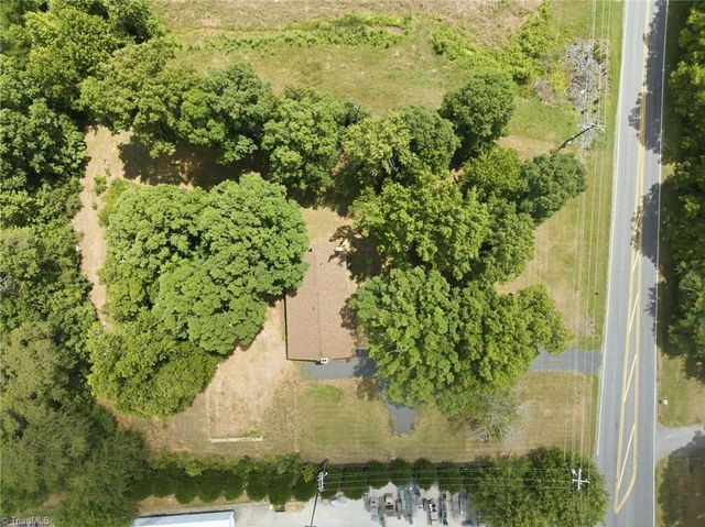 221 Dan Valley Road, Mayodan, NC 27027