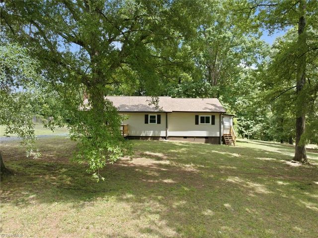 221 Dan Valley Road, Mayodan, NC 27027