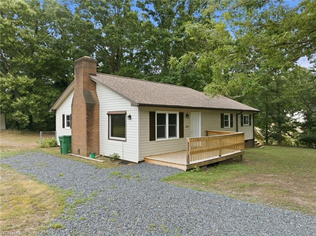 221 Dan Valley Road, Mayodan, NC 27027