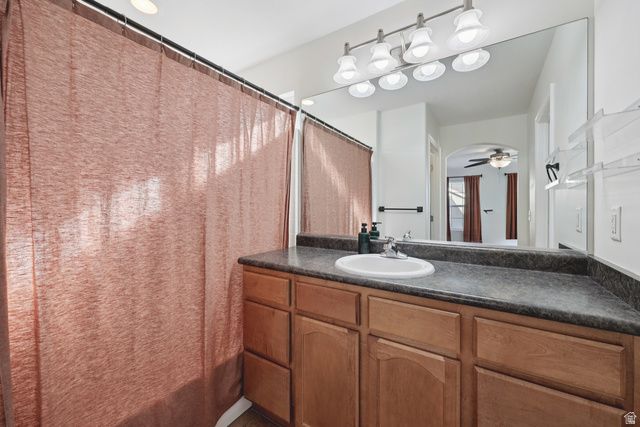 5103 W LONDON BAY DR, Riverton, UT 84096