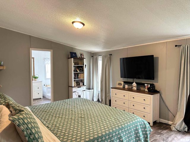 65 Payne Drive, Goreville, IL 62939