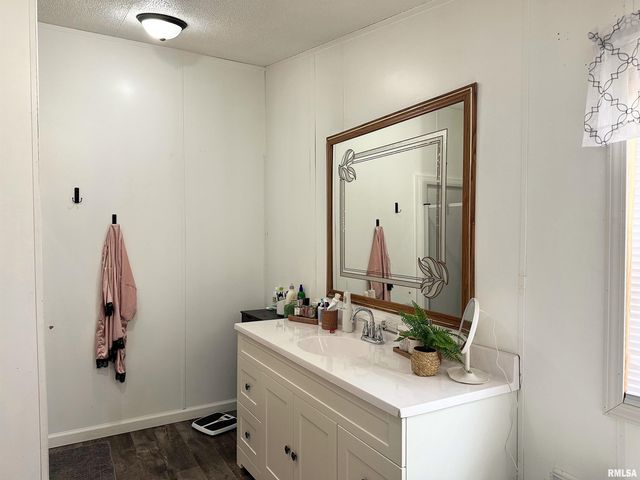 65 Payne Drive, Goreville, IL 62939