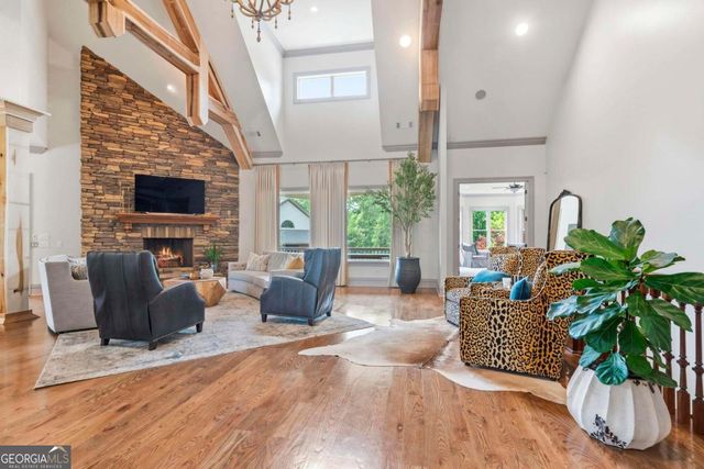 1090 White Oak Way, Buckhead, GA 30625