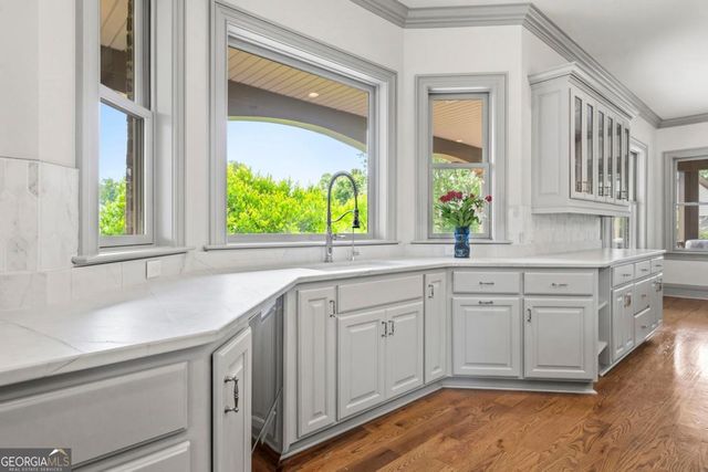 1090 White Oak Way, Buckhead, GA 30625