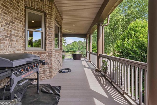1090 White Oak Way, Buckhead, GA 30625