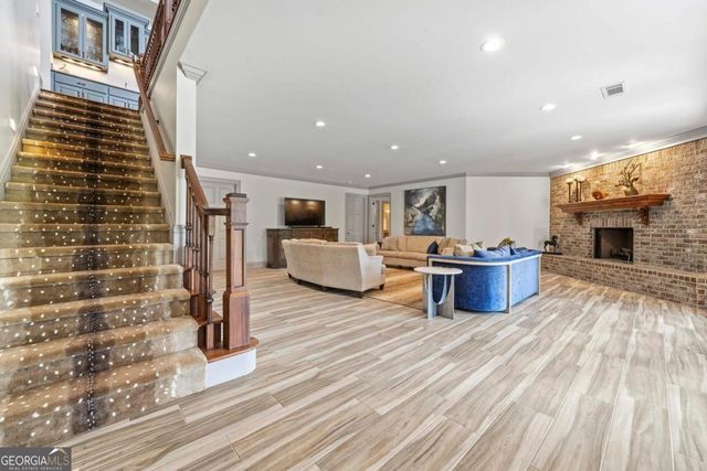 1090 White Oak Way, Buckhead, GA 30625