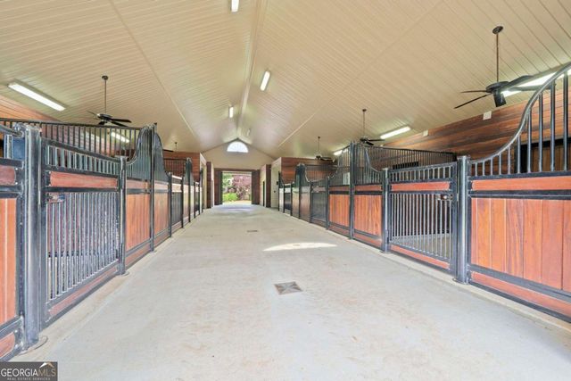 1090 White Oak Way, Buckhead, GA 30625