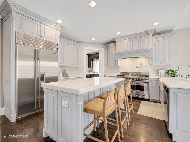 117 W NORTH Street, Hinsdale, IL 60521