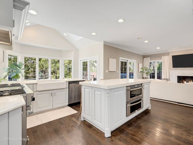 117 W NORTH Street, Hinsdale, IL 60521