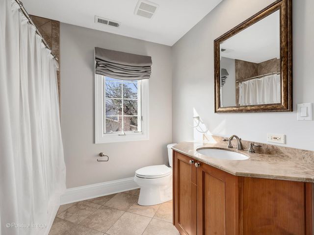 117 W NORTH Street, Hinsdale, IL 60521