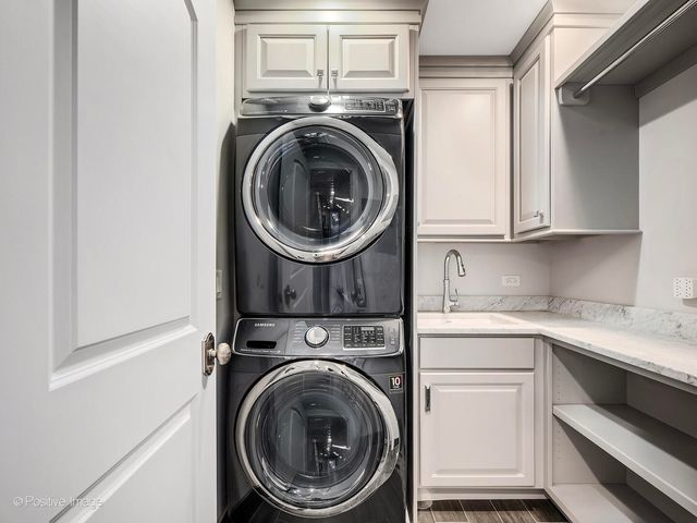 117 W NORTH Street, Hinsdale, IL 60521