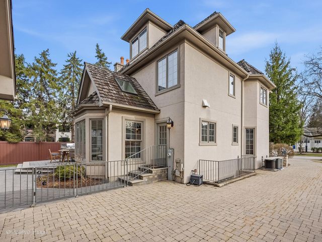 117 W NORTH Street, Hinsdale, IL 60521