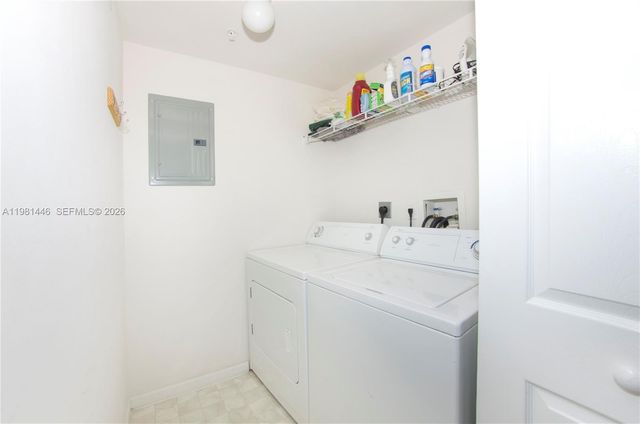 17150 N Bay Rd 2608, Sunny Isles Beach, FL 33160