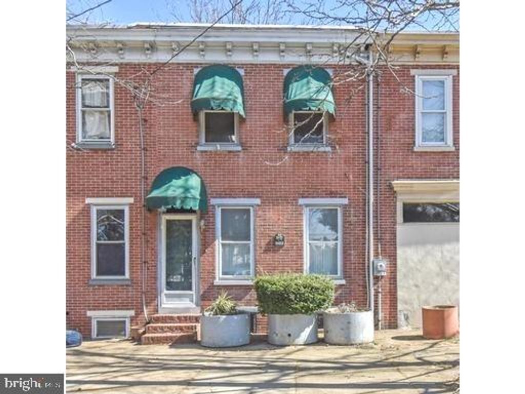 903 SHALLCROSS AVE, Wilmington, DE 19806