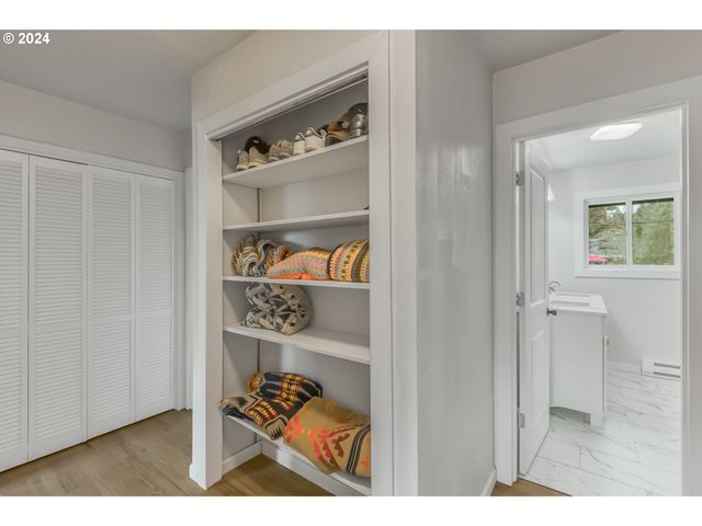 11110 Sw 64TH Ave, Portland, OR 97219