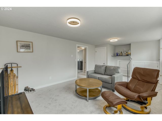 11110 Sw 64TH Ave, Portland, OR 97219