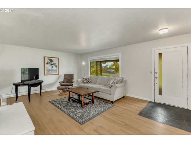 11110 Sw 64TH Ave, Portland, OR 97219