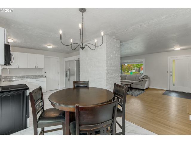 11110 Sw 64TH Ave, Portland, OR 97219