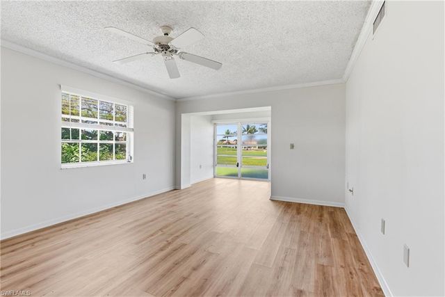 315 Saint Andrews BLVD # D5, Naples, FL 34113