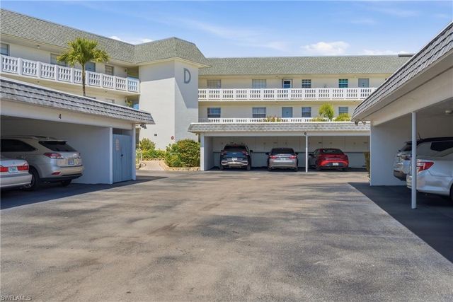 315 Saint Andrews BLVD # D5, Naples, FL 34113