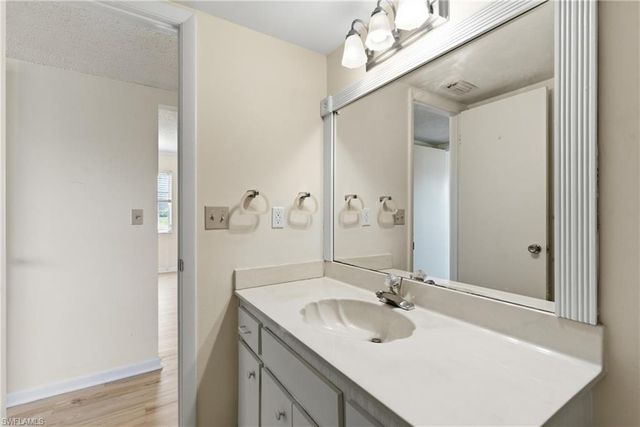 315 Saint Andrews BLVD # D5, Naples, FL 34113