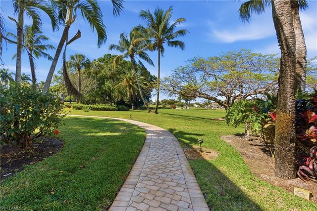 315 Saint Andrews BLVD # D5, Naples, FL 34113