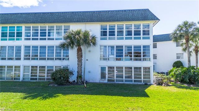 315 Saint Andrews BLVD # D5, Naples, FL 34113