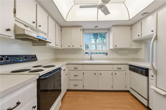 315 Saint Andrews BLVD # D5, Naples, FL 34113