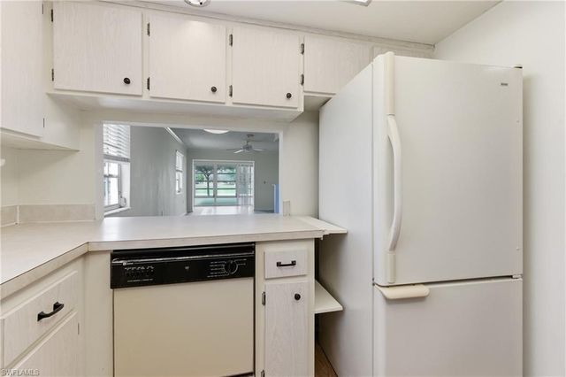 315 Saint Andrews BLVD # D5, Naples, FL 34113