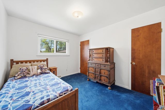 328 Hillcrest Drive, Saline, MI 48176