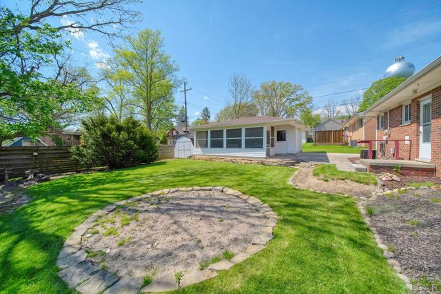 328 Hillcrest Drive, Saline, MI 48176