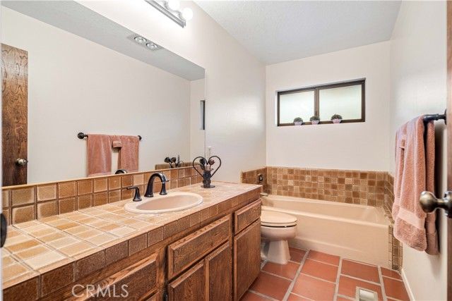 2238 W Avenue N4, Palmdale, CA 93551