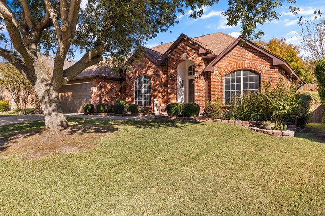 2602 Logan Drive, Mansfield, TX 76063