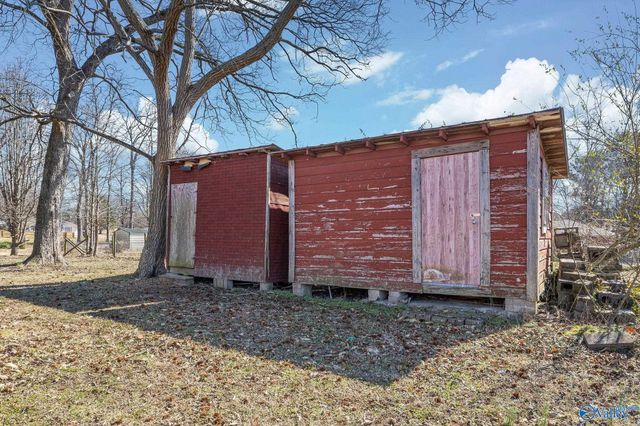 1154 Bethsaida Road, Boaz, AL 35957