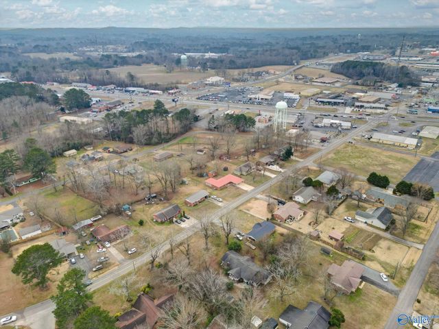 1154 Bethsaida Road, Boaz, AL 35957