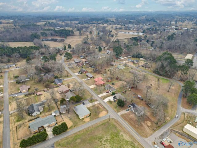 1154 Bethsaida Road, Boaz, AL 35957