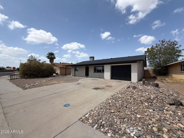10836 N 114TH Avenue, Youngtown, AZ 85363