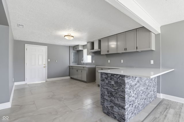 5030 Elliott Avenue, Indianapolis, IN 46201
