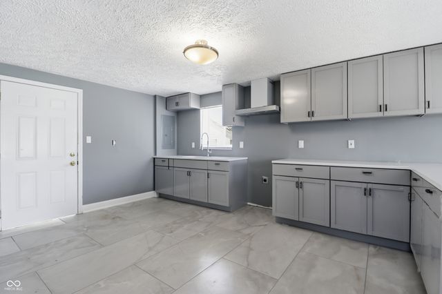 5030 Elliott Avenue, Indianapolis, IN 46201