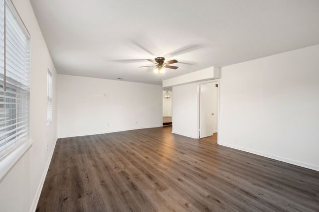 4452 Fletcher Avenue, Fort Worth, TX 76107