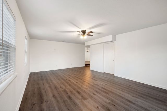 4452 Fletcher Avenue, Fort Worth, TX 76107