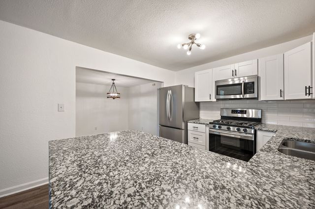 4452 Fletcher Avenue, Fort Worth, TX 76107