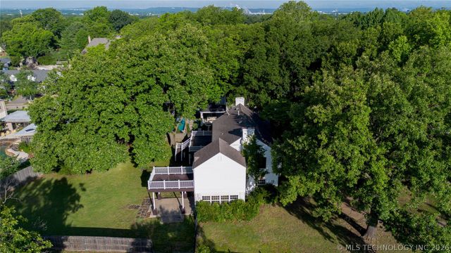 1916 E 38th Street, Tulsa, OK 74104
